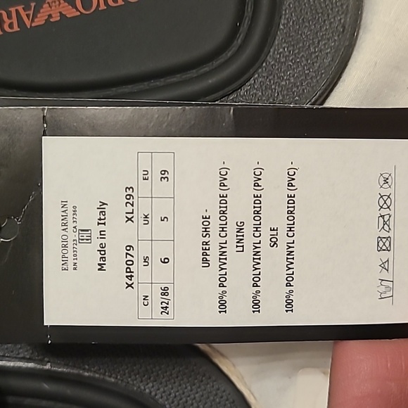 Emporio Armani men Sandals - Picture 2 of 7